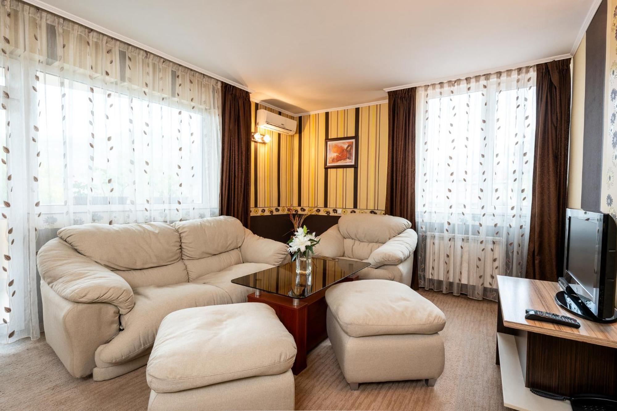 Spa Hotel Holiday Velingrad Kültér fotó
